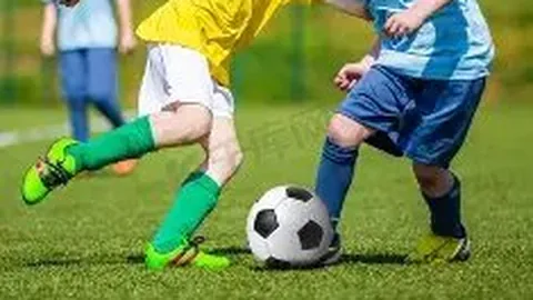 群众体育赛事视角下的人文经济学探讨（体谈·聚焦群众体育）